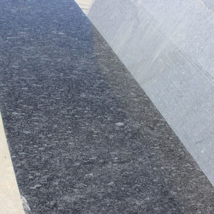 แผ่นหินแกรนิตสีเทาเหล็ก